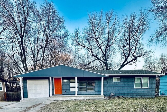 Building Photo - South Kansas City Home For Rent
