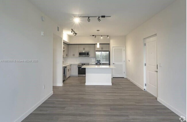 Building Photo - 8894 NW 44th St