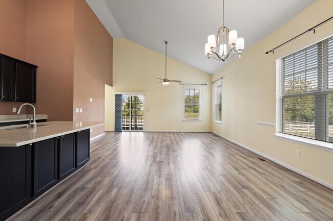 Foto del edificio - 10242 Spring Iris Dr