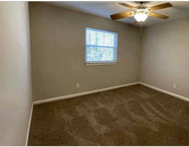 Interior Photo - Hampton Hall Apartments