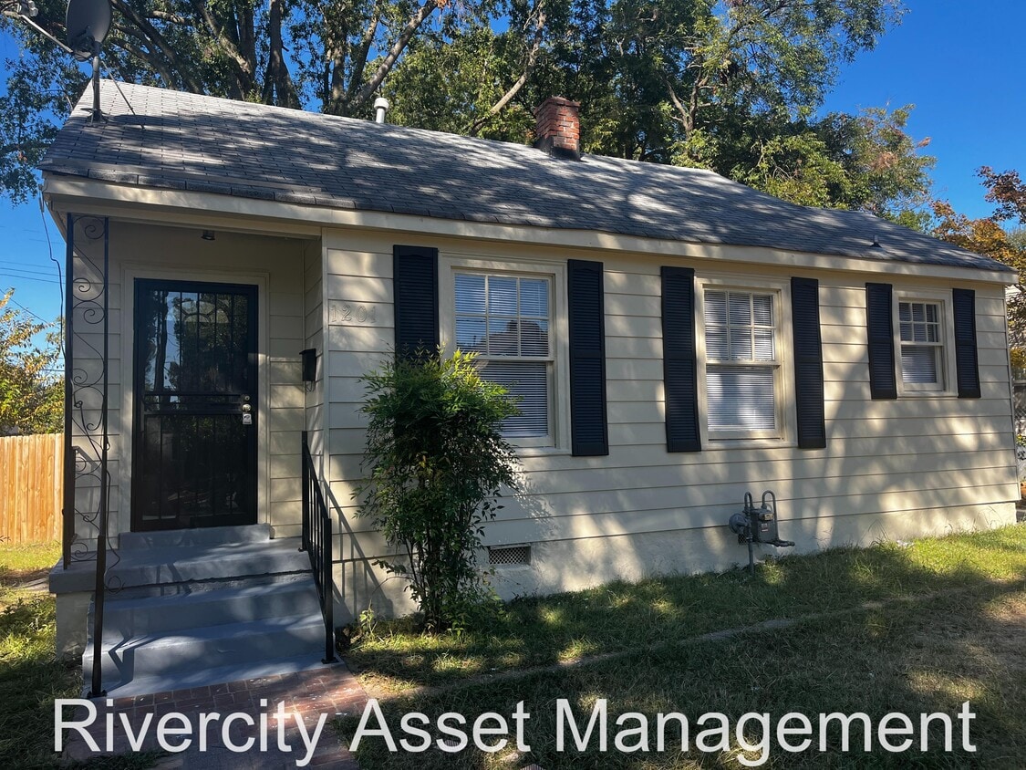 Foto principal - 1201 Leawood St