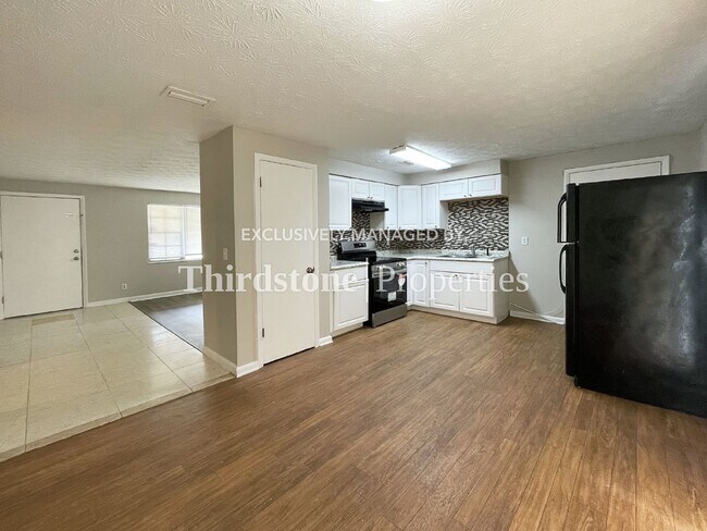 Foto del edificio - 2569 Kershaw Dr W