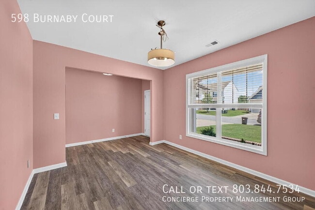 Building Photo - 598 Burnaby Ct