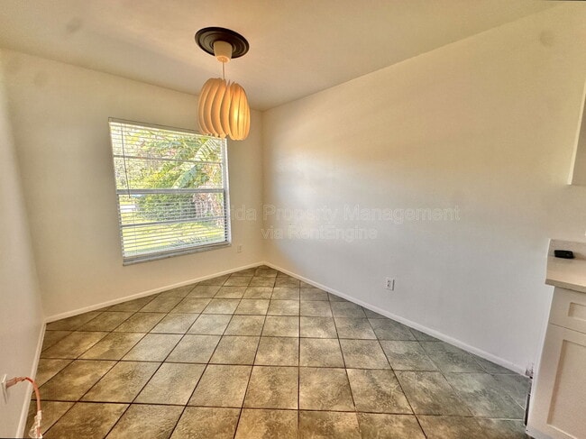 Foto del edificio - 1432 Lantry Ct