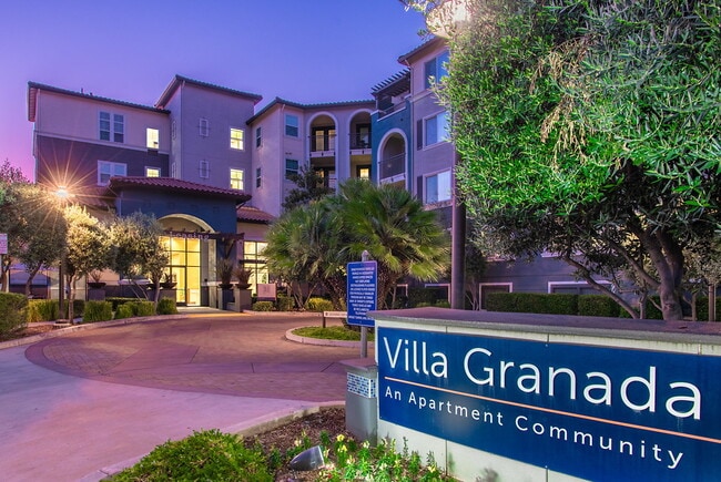 Villa Granada Apartments