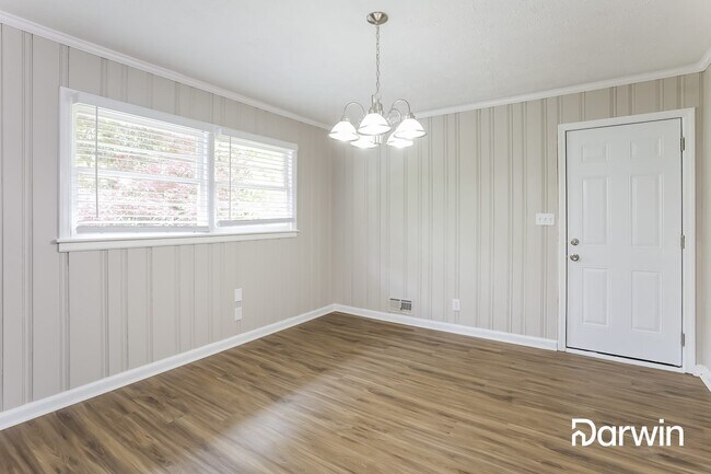 Building Photo - 2966 Flowers Dr