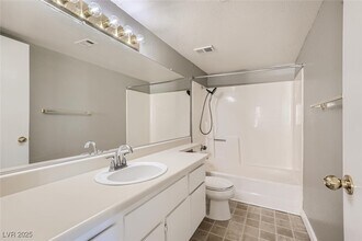 Building Photo - 2977 Juniper Hills Blvd