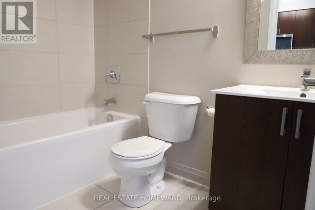 Building Photo - 22 E Haven Dr