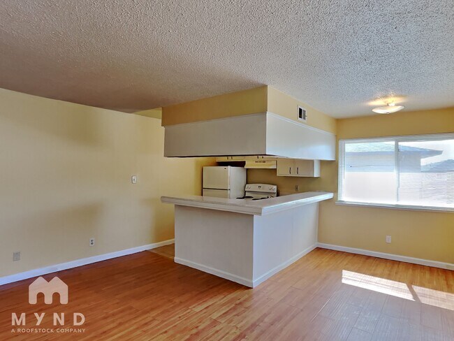 Foto del edificio - 4137 Apostolo Cir