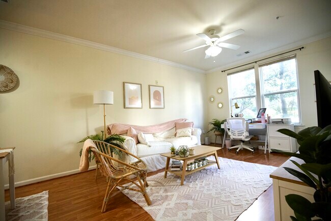 Foto del edificio - 12001 Market St