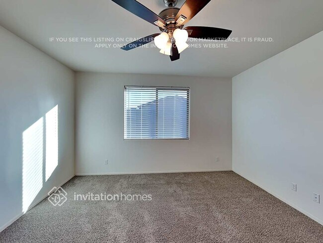 Building Photo - 17649 W Via De Luna Dr