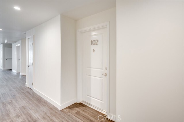 Foto del edificio - 14526 Hartland St