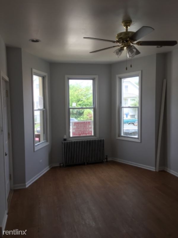 Primary Photo - 5025 W 31st St