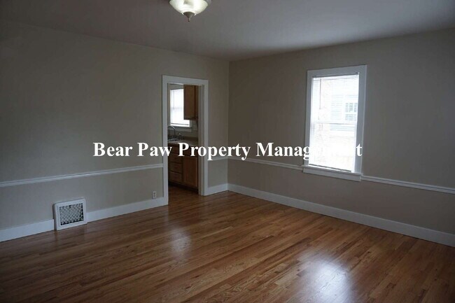 Foto del edificio - Cute Bungalow in Established Lakewood Neighborhood!