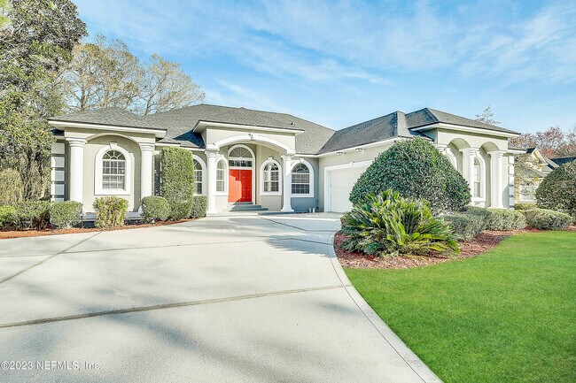 Building Photo - 2746 Country Club Blvd