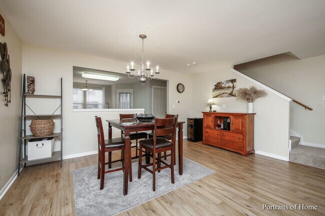 Building Photo - 491 Conservatory Ln