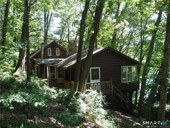 Building Photo - 46 Forty Acre Mountain Rd