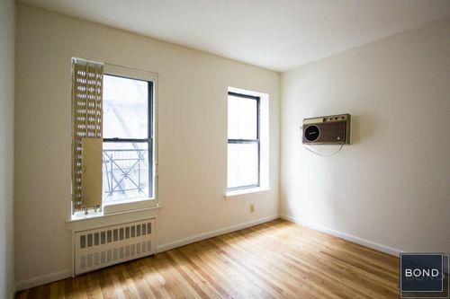 Primary Photo - 12 Charles St