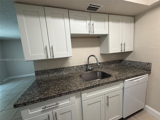 Building Photo - 2216 NW 59th Way