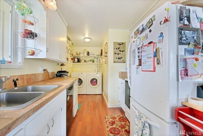 Foto del edificio - HOME SWEET HOME...3 Bedroom Rambler w/Grea...