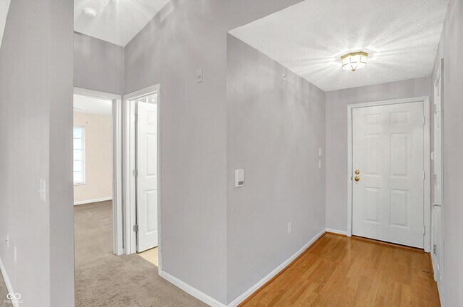 Foto del edificio - 239 Legends Creek Way