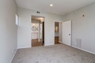 Interior Photo - 16070 Sunset Blvd
