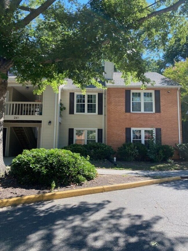 Building Photo - 281B Patriot Lane