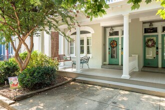 Building Photo - 1719 Hanover Ave