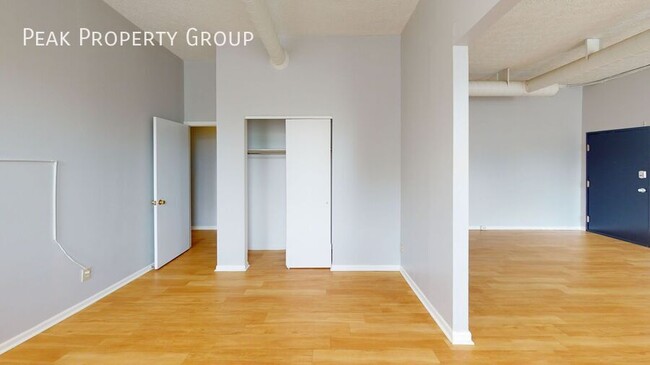 Building Photo - Generous 2 bedroom in the heart of East Wa...