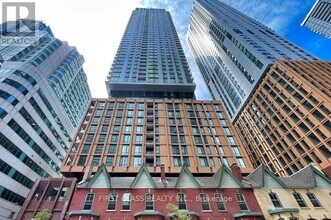 Building Photo - 8 Widmer St