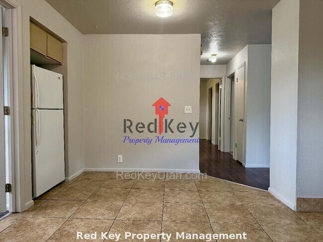 Foto del edificio - 7th St. Duplex