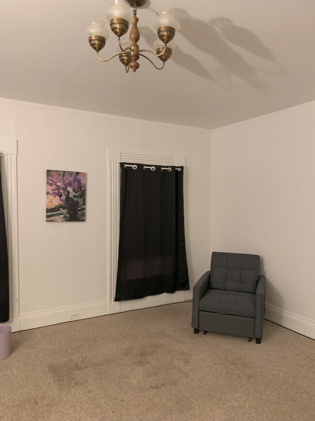 115 Essex St Unit 2, Bangor, ME 04401 Apartments in Bangor, ME