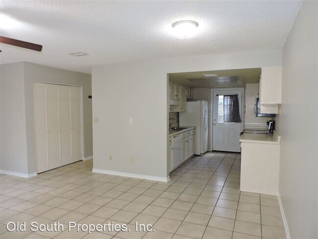 Foto del edificio - 3501 Parkwood Ave