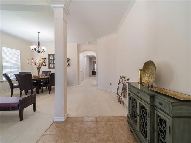 Foto del edificio - 8574 Robertson Dr
