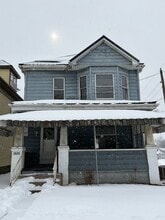 Building Photo - 1626 Oregon Ave