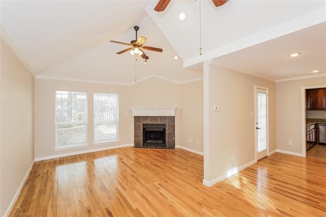 Building Photo - 3020 Laurel Creek Dr