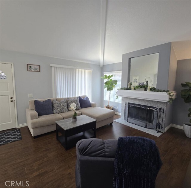 Foto del edificio - 8056 E Snapdragon Ln