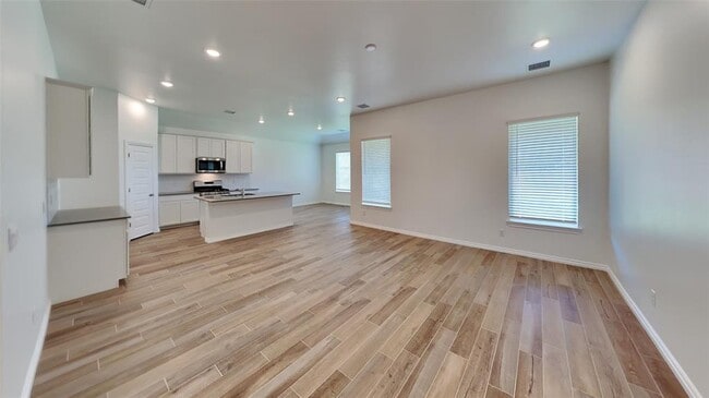 Building Photo - 2513 Kathleens Crossing