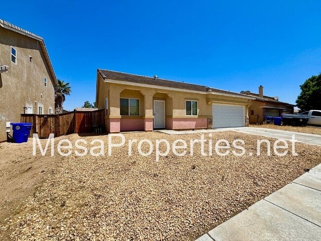 Building Photo - 15219 Hallmark Ln