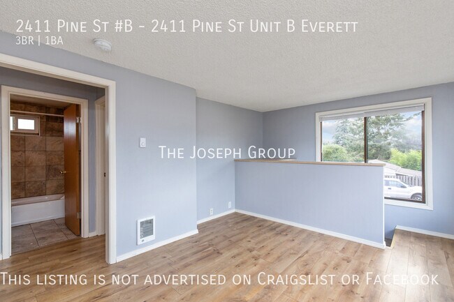 Foto del edificio - Wonderfully located 3 bed/1 bath duplex in...