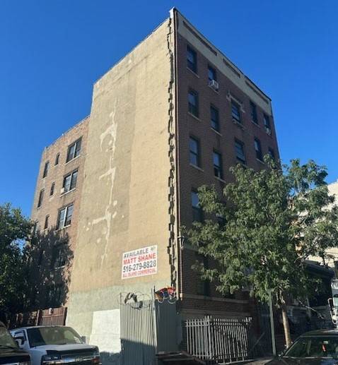 Foto del edificio - 1050 Lowell St