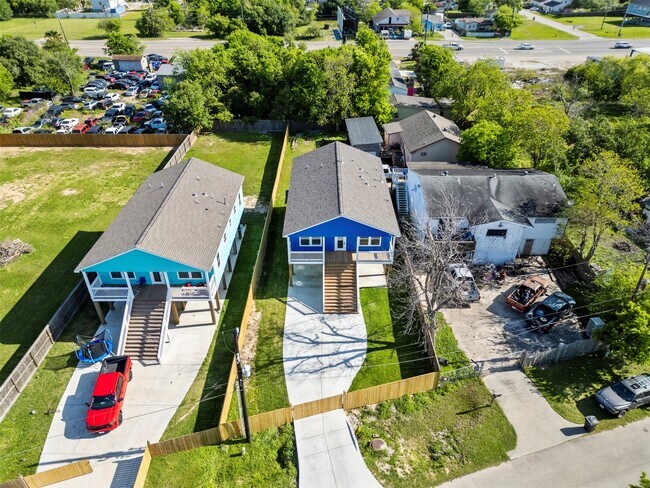Foto del edificio - 4620 N Railroad Ave