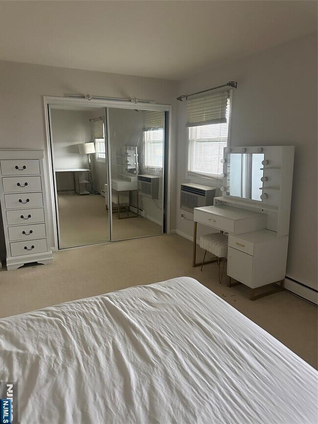 Foto del edificio - 15 Cottage St