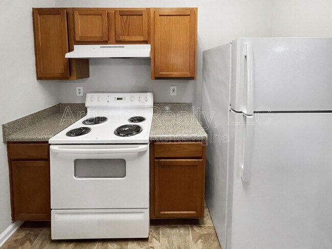 Foto del edificio - 3930 Cypress Pointe Dr