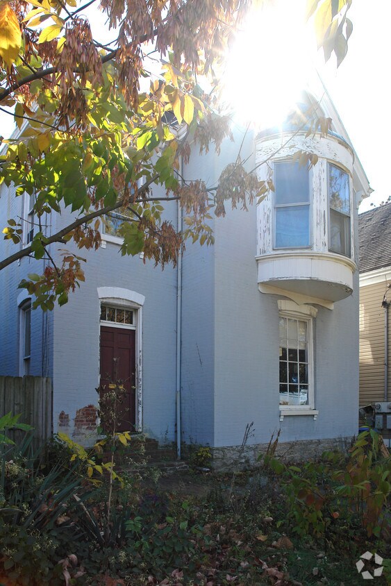 Building Photo - 448 N Broadway