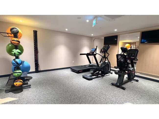 Building Photo - 1342 Johnston Rd