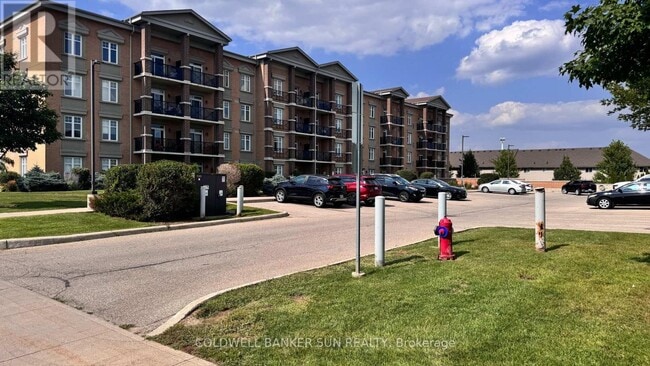 Building Photo - 2-212 Colonial Dr
