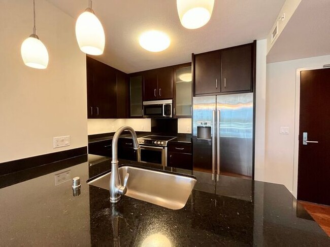 Building Photo - Waihonua: Luxury Low Level 2 Bed, 2 Bath C...