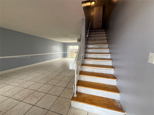 Building Photo - 2011 NW 59th Ave