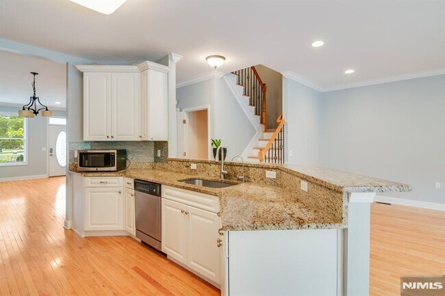 Foto del edificio - 1503 Whitney Ln